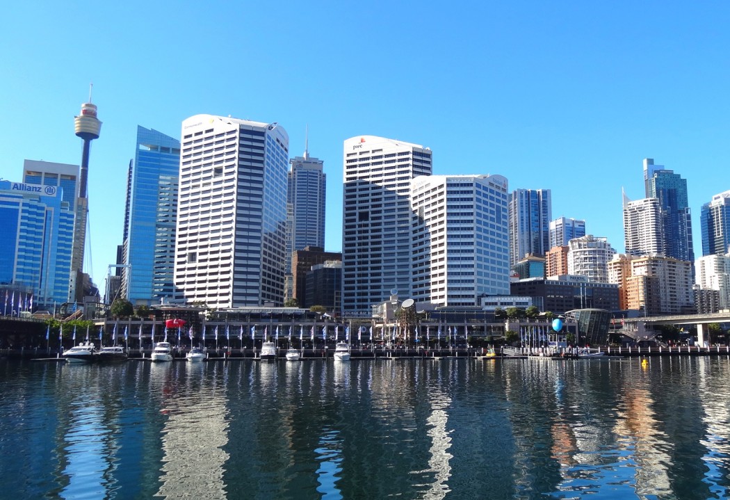 Skyline Sydney Port 